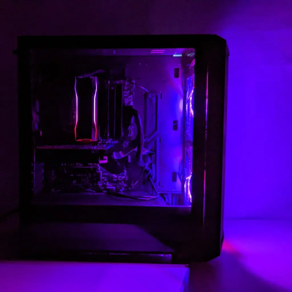 LANCOOL-215X-Review20