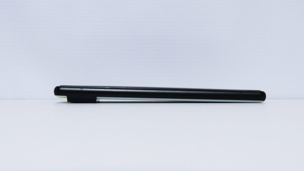 Pixel6BatterySwollen09