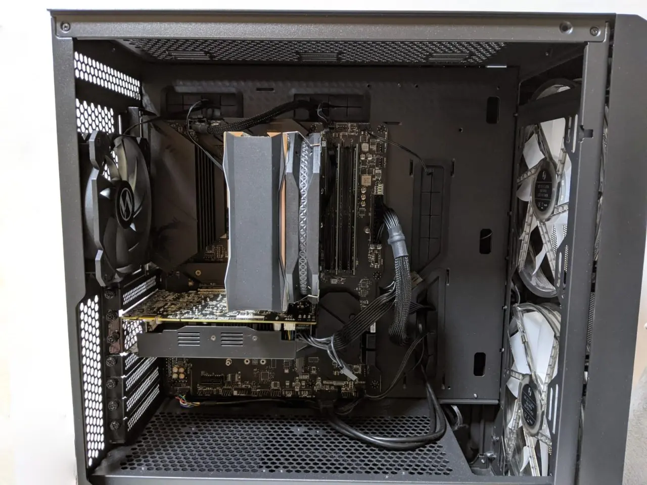 ryzen-homemade-pc-assembly01